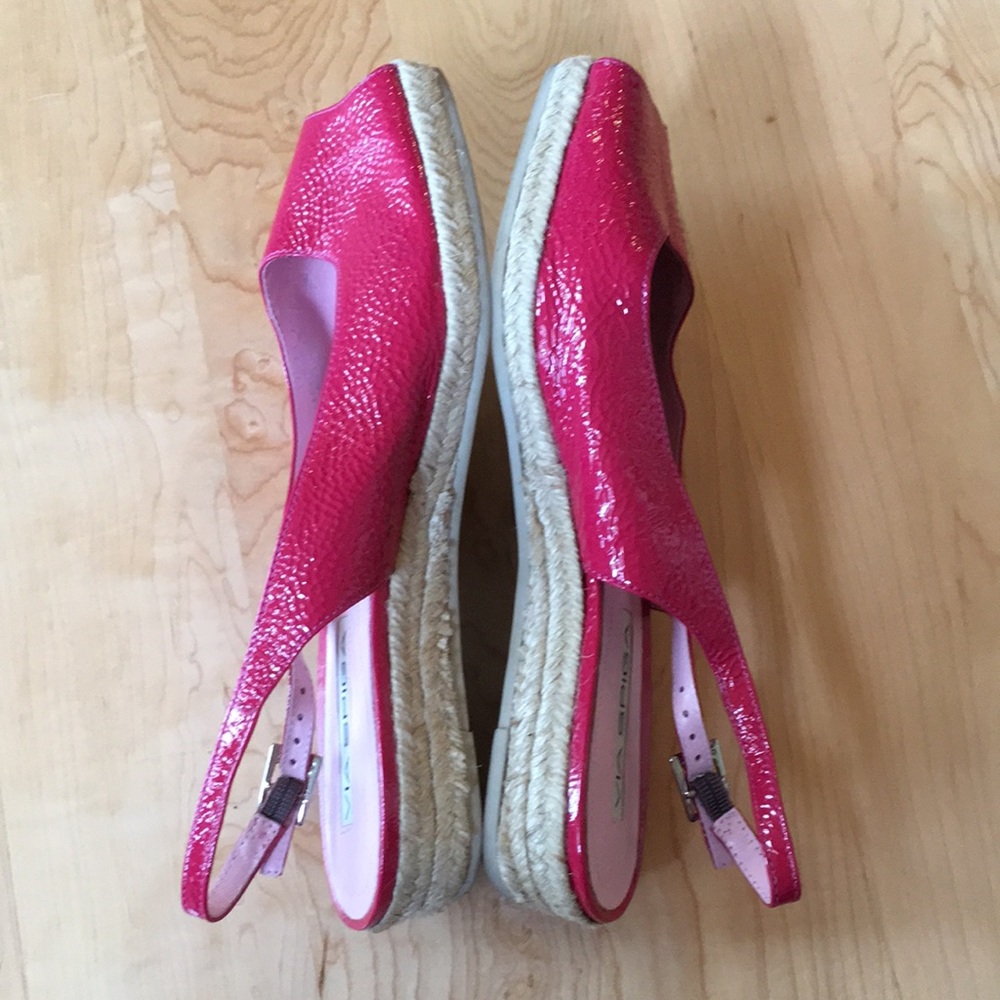 Via Spiga patent leather peep toe slingback sandals - Picture 6 of 9